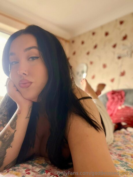 Goddessseductra OnlyFans Bilder