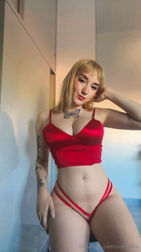 Yumi Lola OnlyFans-Bilder