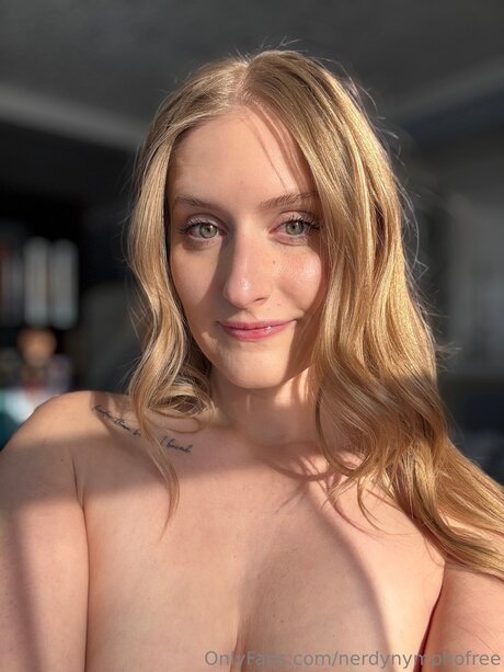 Nerdynymphofree Nacktbilder von OnlyFans geleakt