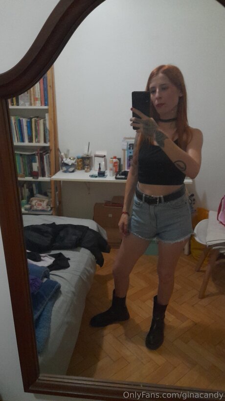 Ginacandy32 