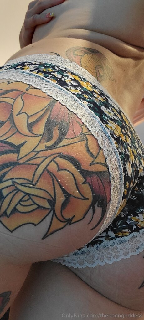 Theneongoddess XXX Leak OnlyFans