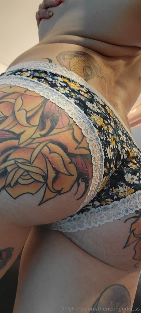 Theneongoddess OnlyFans Striptease