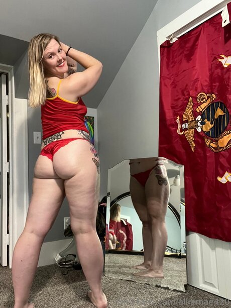 Alliemae420 OnlyFans geleakte Brüste