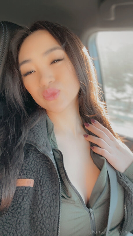 Rahice OnlyFans Model Fotos