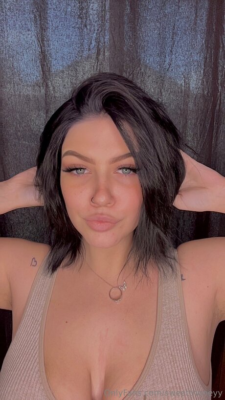 Sweetthoneyy OnlyFans Lesbisch