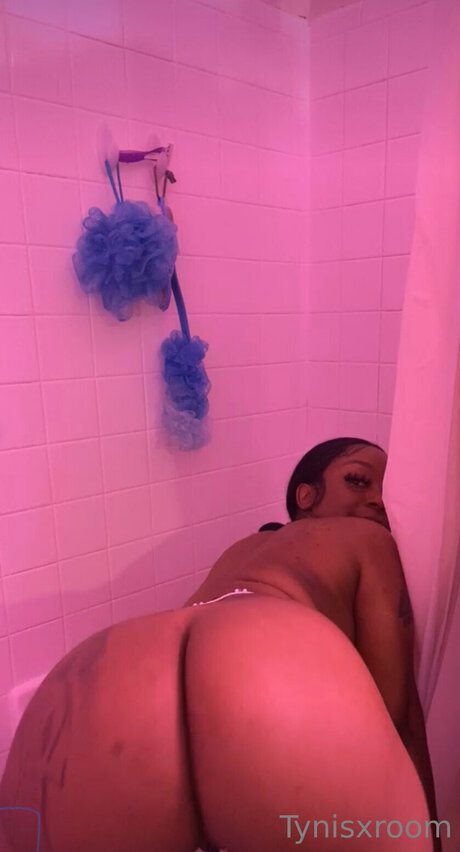 Tynisxroom Gratis OnlyFans Inhalte