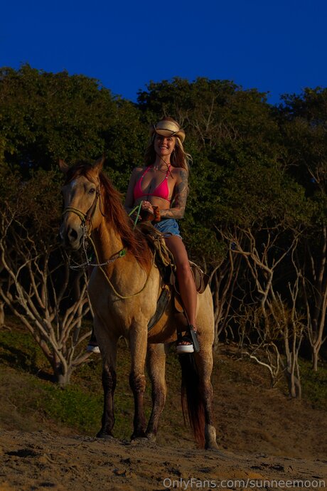 Sunneemoon Nackt auf OnlyFans Leaks