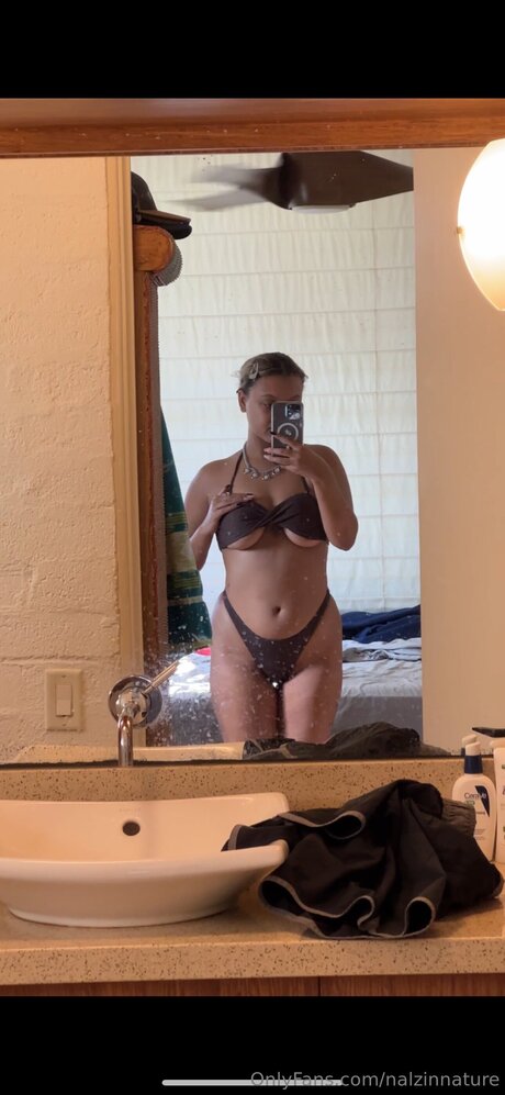 Nalzinnature Nacktbilder geleakt OnlyFans Aufgedeckt