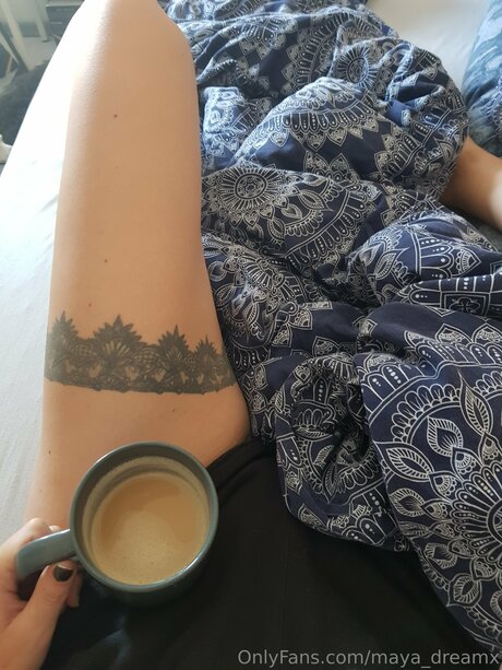 Maya Dreamx OnlyFans Striptease