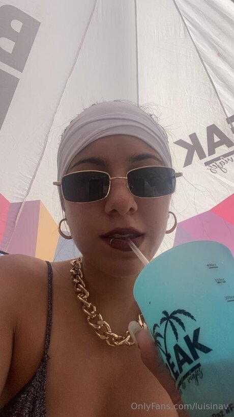 Luisinav OnlyFans-Model