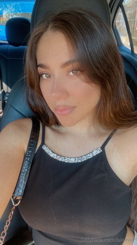 Luisinav OnlyFans-Fotos