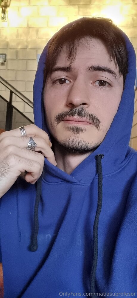 Matiasuprofesor OnlyFans Model Fotos
