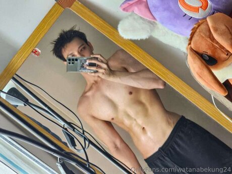 Watanabekung24 OnlyFans Bilder