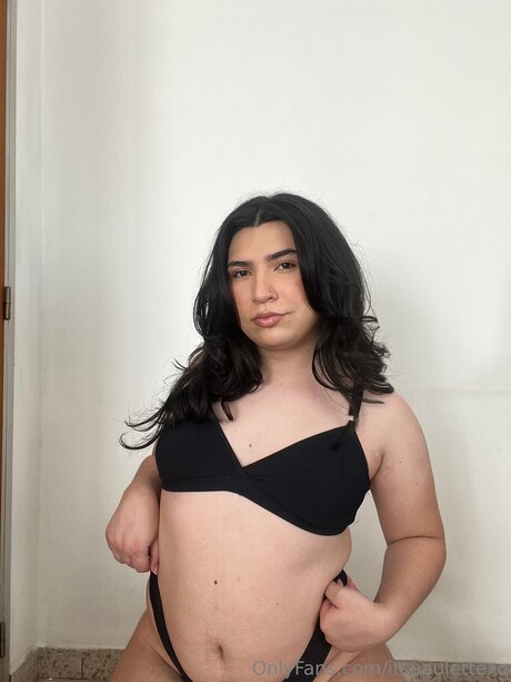 Itspaulettexo OnlyFans schlank