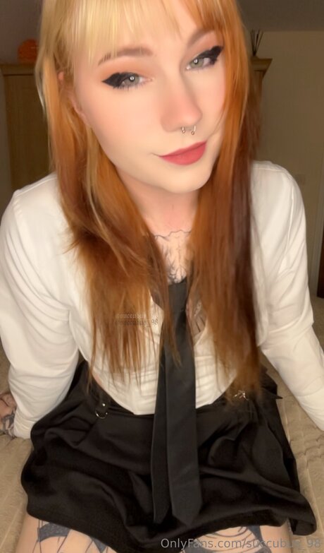 Succubus 98 Neue geleakte OnlyFans-Inhalte