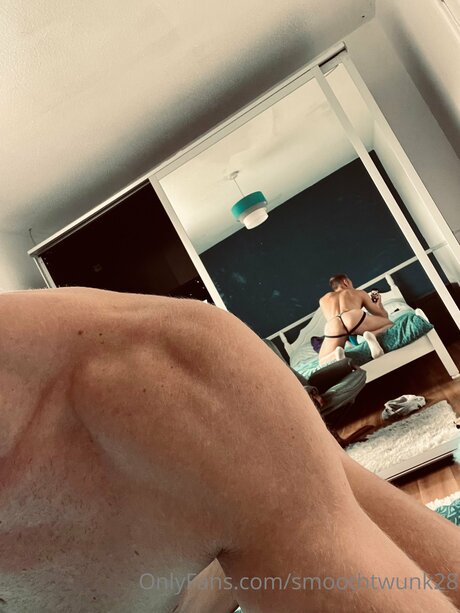 Hungblondebrit NSFW OnlyFans