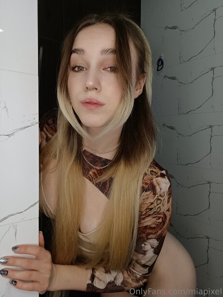 Miapixel Leaked OnlyFans Nacktbilder