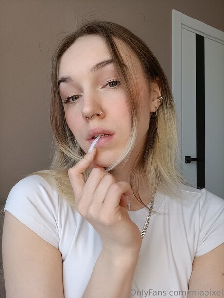 Miapixel Leaked OnlyFans Nacktbilder