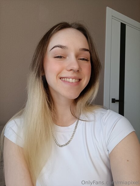 Miapixel OnlyFans-Fotos