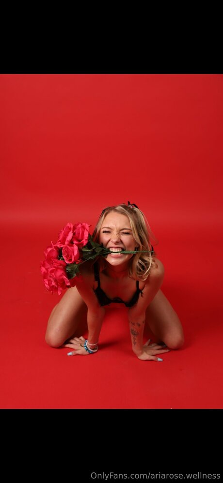 Ariarose Wellness OnlyFans-Leaks