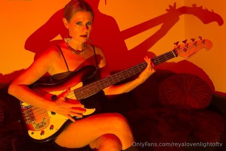 Reyalovenlight Tv NurlyFans-Pornos