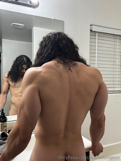 Ivansdungeon OnlyFans Star