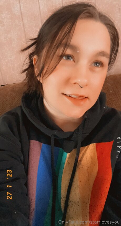 Starrlovesyou OnlyFans-Model