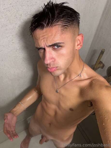 Joshbas0 OnlyFans-Leaks
