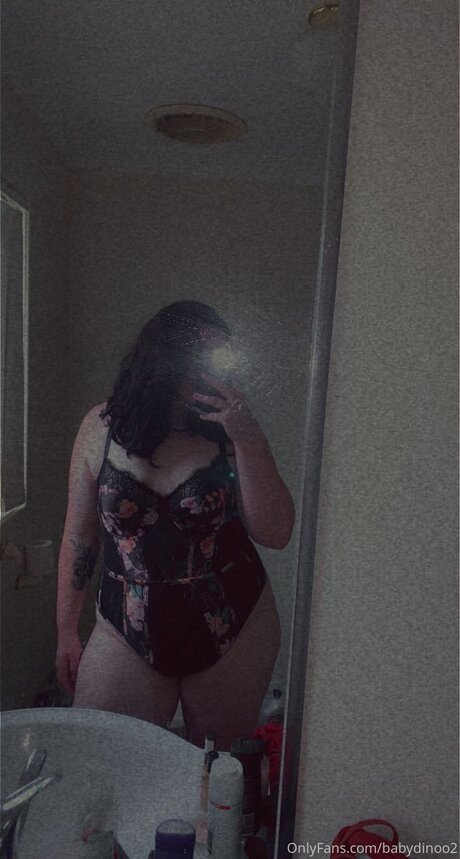 Babydinoo2 OnlyFans Striptease