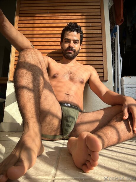 Poison Boy Nackt auf OnlyFans