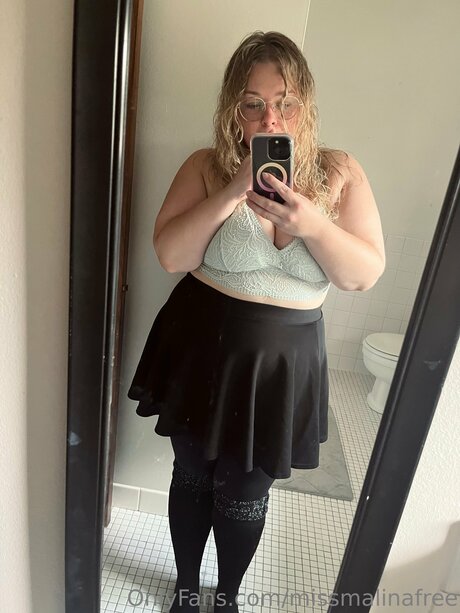 Missmalinafree Nacktbilder von OnlyFans