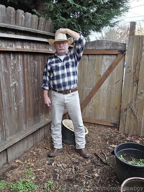 Concretecowboy Oben ohne OnlyFans