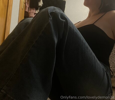 Lovelydemon24 OnlyFans Nacktbilder