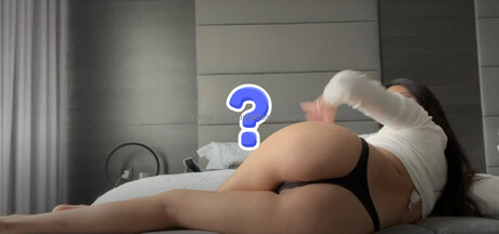 Miamoralma OnlyFans explizite Inhalte