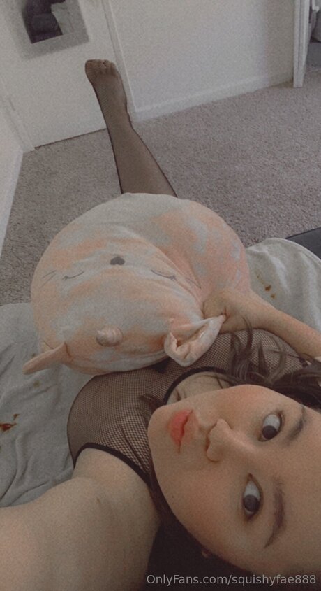 Squishyfae888 OnlyFans nackt