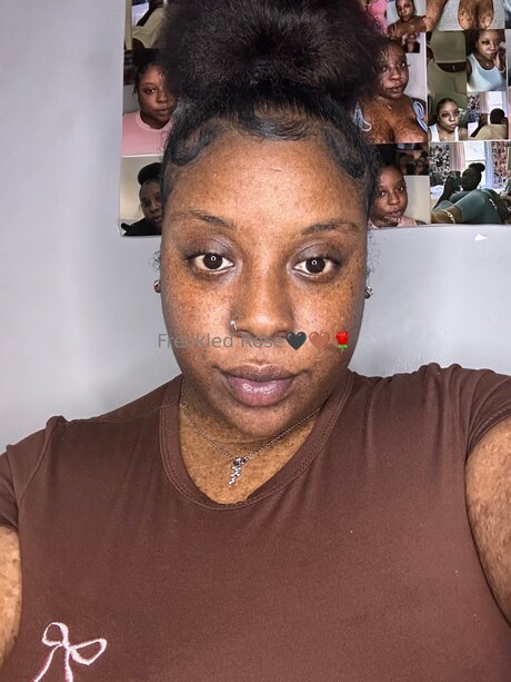 Freckledfantasy5 NurlyFans-Pornos