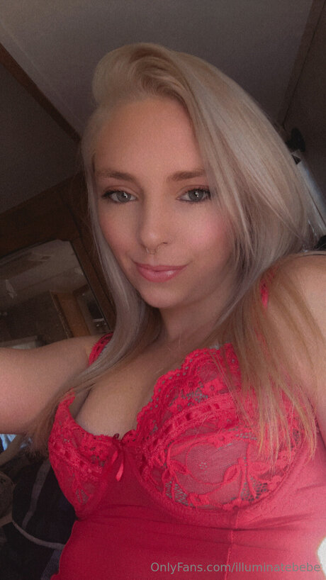 Illuminatebebe OnlyFans geleakt