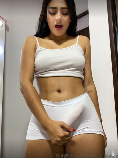 Lovegirl69sweet OnlyFans-Creator