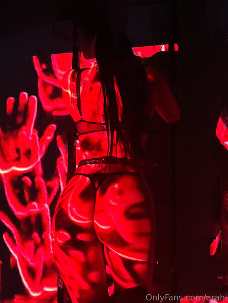 Arahi Nackt OnlyFans