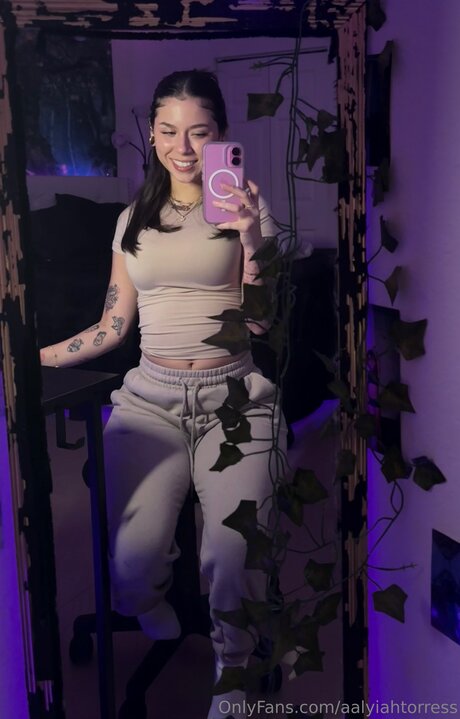Aalyiahtorress Leaks von OnlyFans