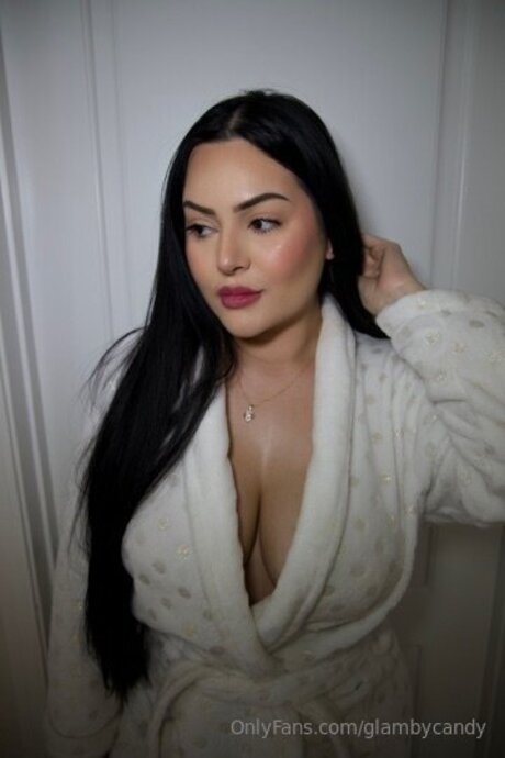 Glambycandy Nacktbilder OnlyFans geleakt