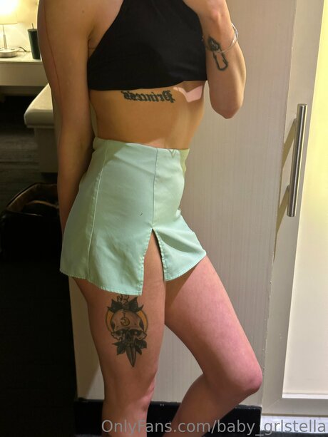 Baby Grlstella Nacktbilder von OnlyFans geleakt