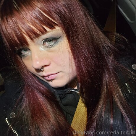 Redaltergirl OnlyFans Star