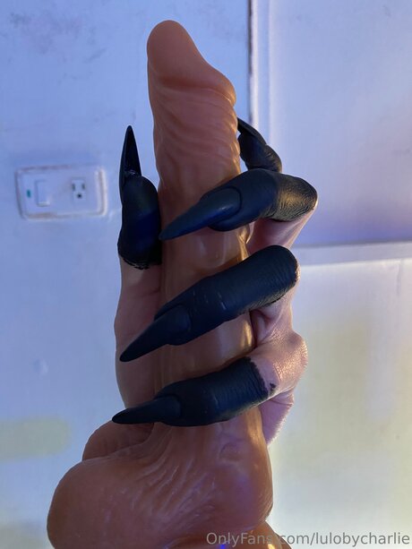 Lulobycharlie OnlyFans geleakte Brüste