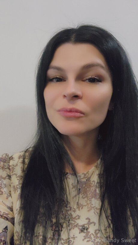 U278954958 NurlyFans-Brüste