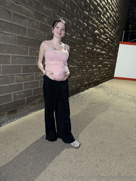 Pregnantmadz Nacktbilder-Leaks von OnlyFans