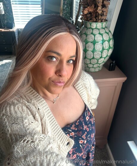 Makennalush OnlyFans Nacktbilder