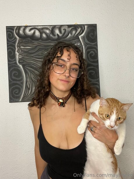 Maya Morocha OnlyFans Striptease