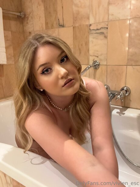 Vivien Esc OnlyFans Sex Leak