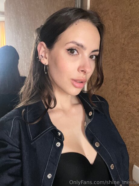 Shine Inessa Nur für Fans